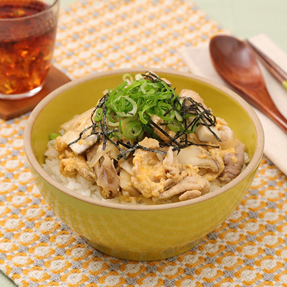 きのこの旨味♪ふわとろ豚たま丼