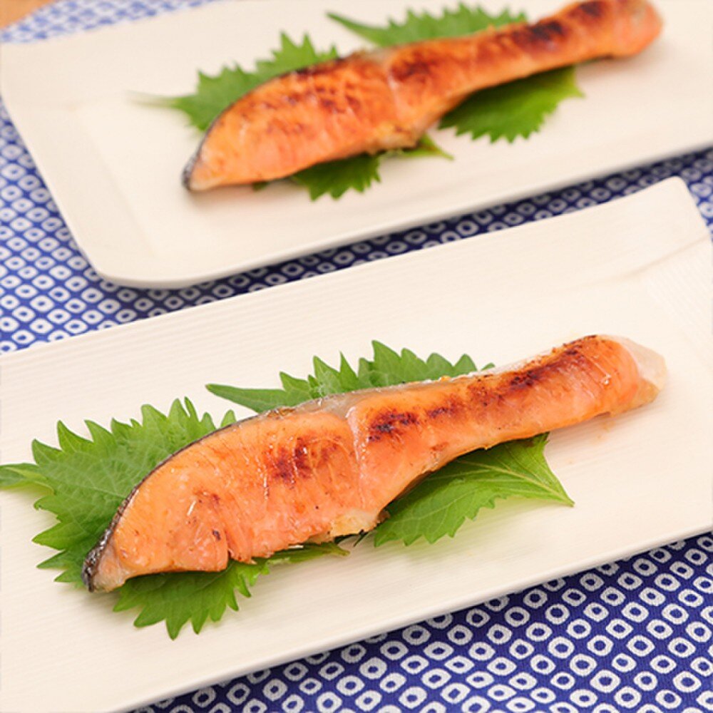 お弁当にもおすすめ♪塩鮭のみりん焼き